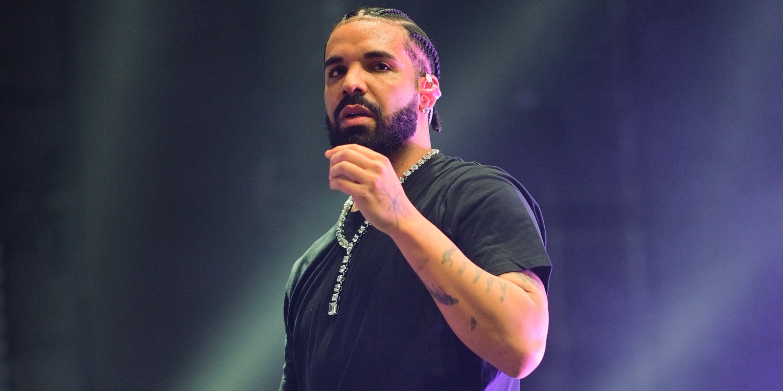 Drake Federally Sues Universal Music Group Over Kendrick Lamar’s “Defamatory” Diss Song “Not Like Us”